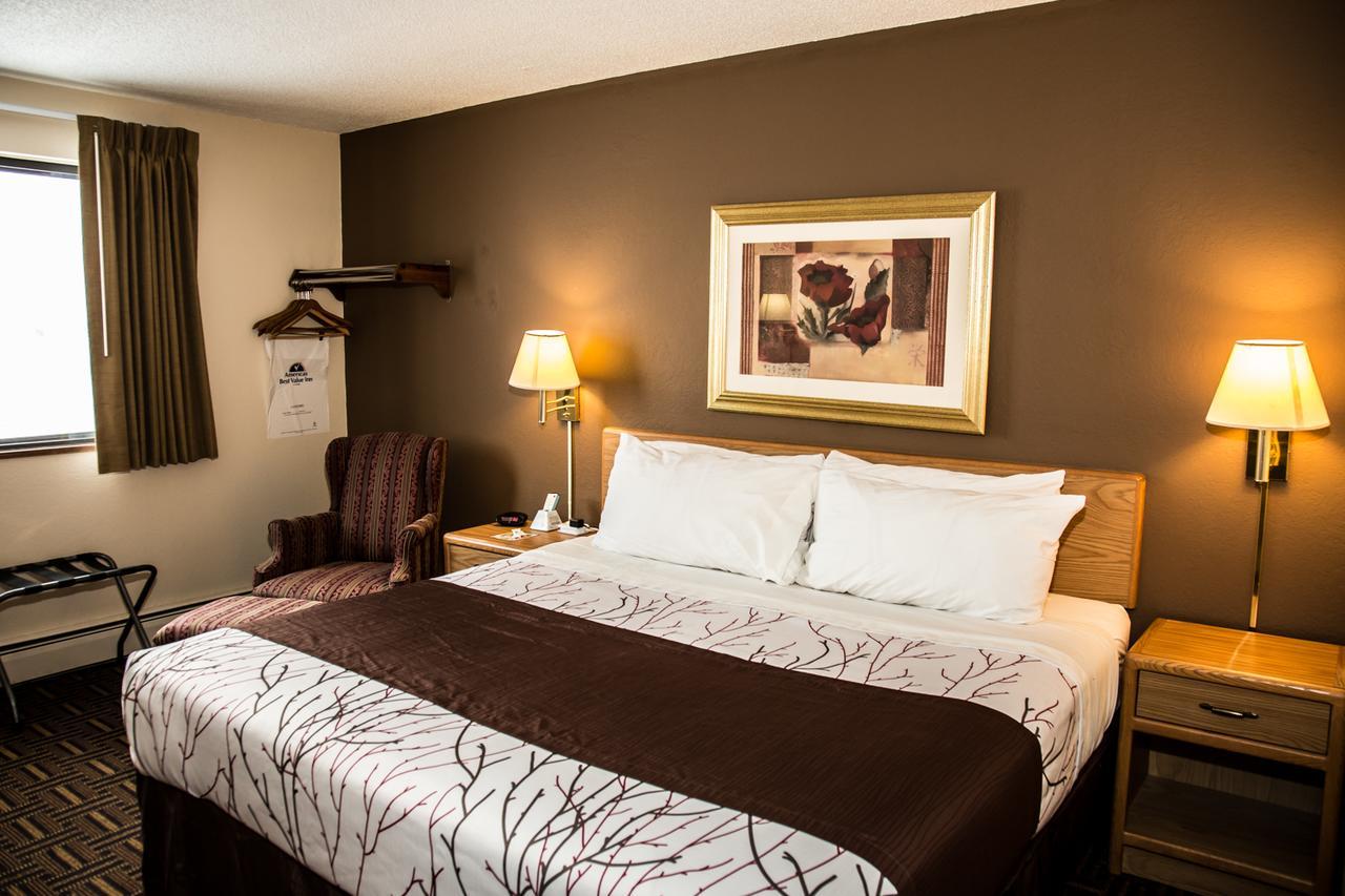 Americas Best Value Inn & Suites Detroit Lakes Eksteriør billede