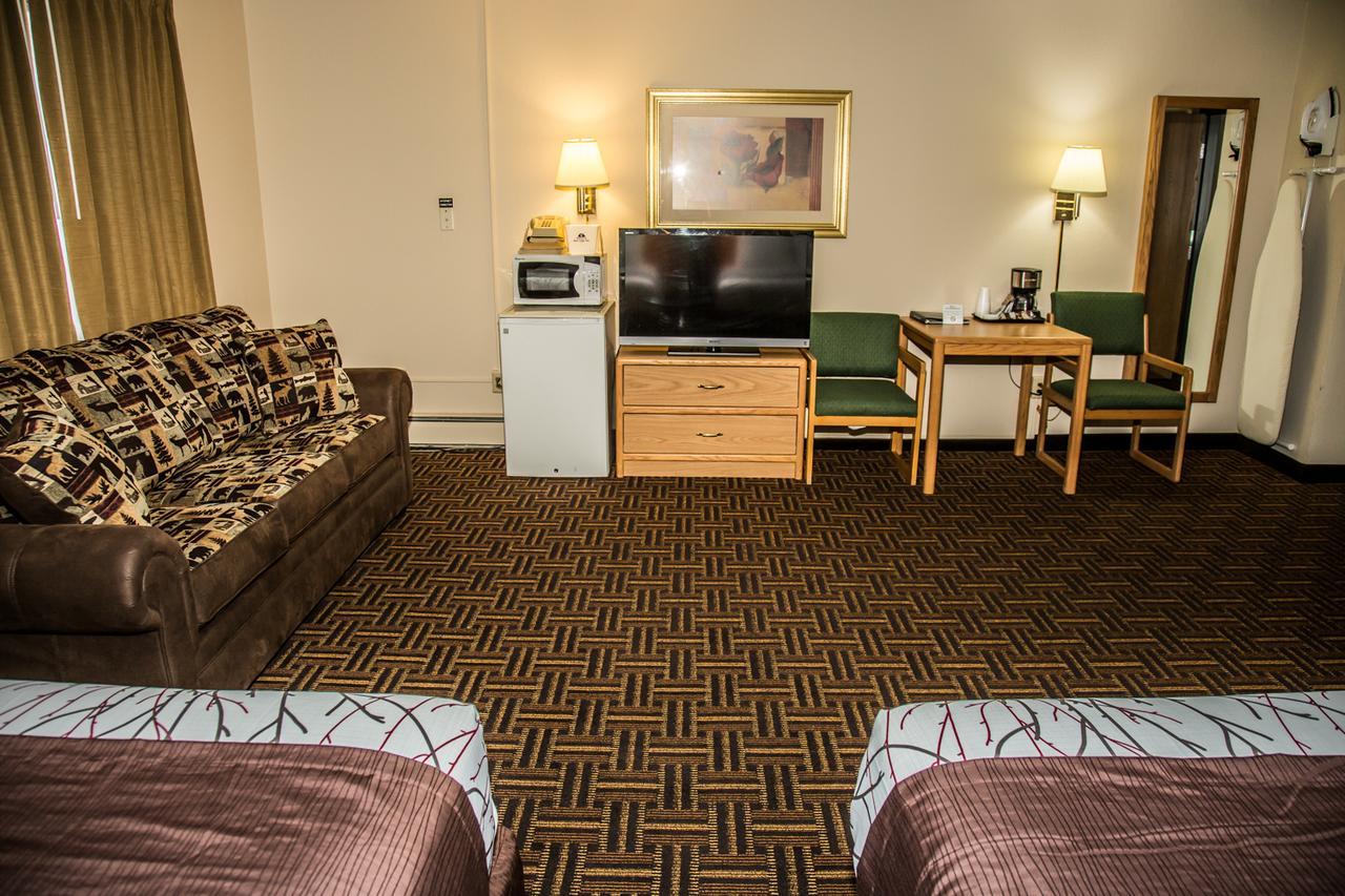 Americas Best Value Inn & Suites Detroit Lakes Eksteriør billede